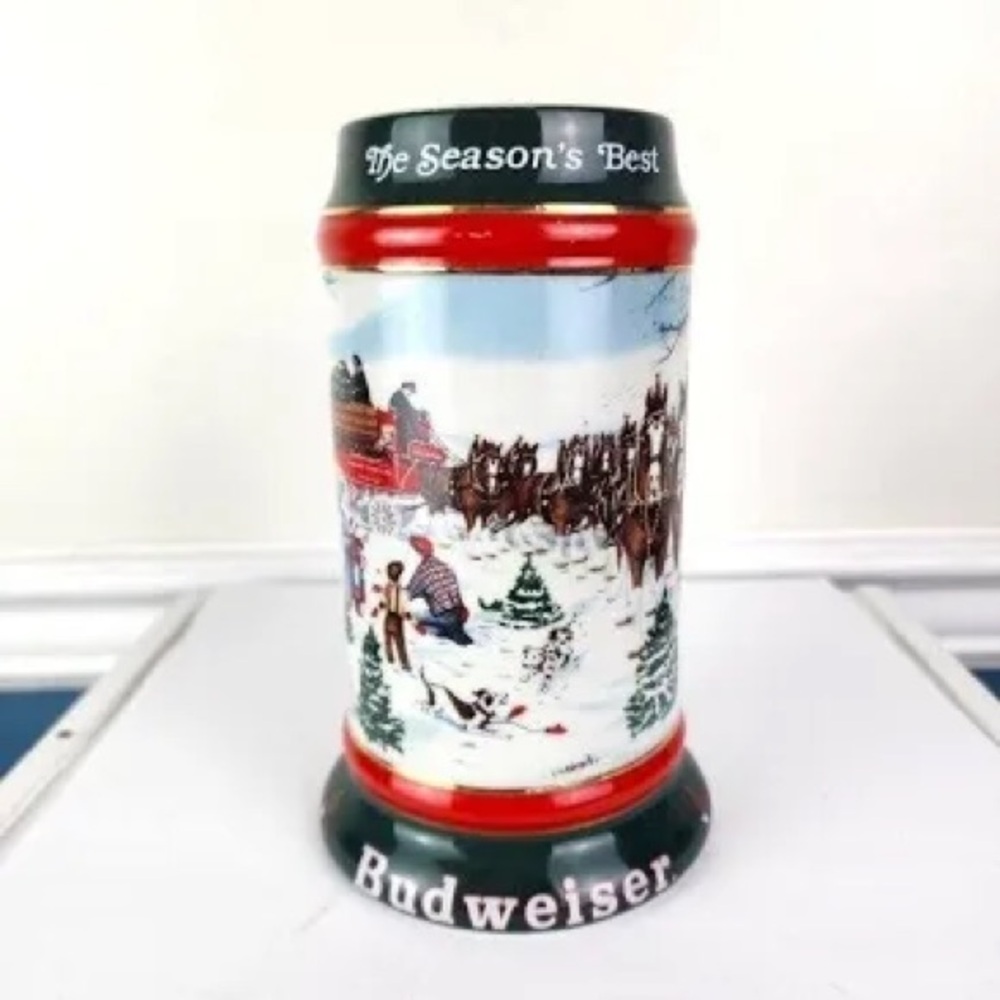 1991 Anheuser Busch Budweiser Clydesdale Holiday Stein The Season's Best